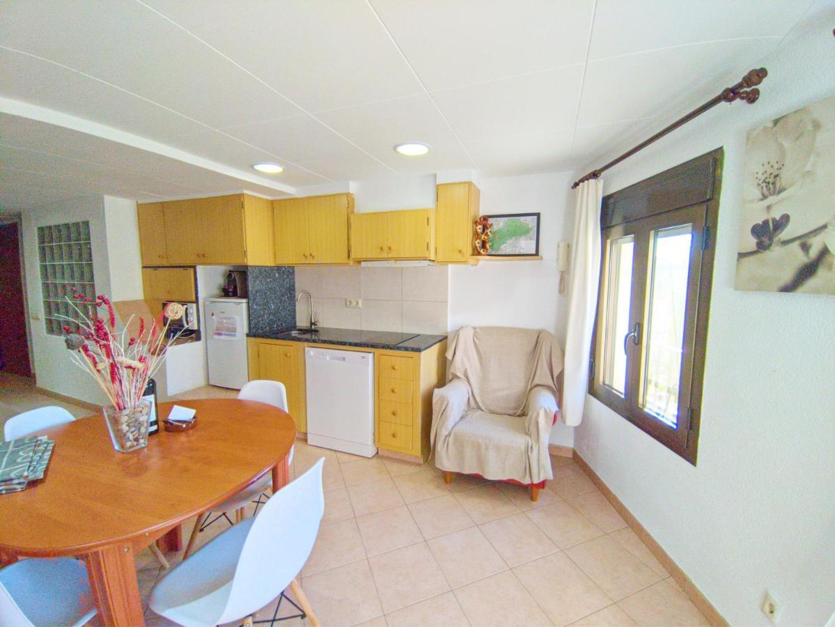 קורנודלה Apartament Macabeu Cim Apartaments מראה חיצוני תמונה