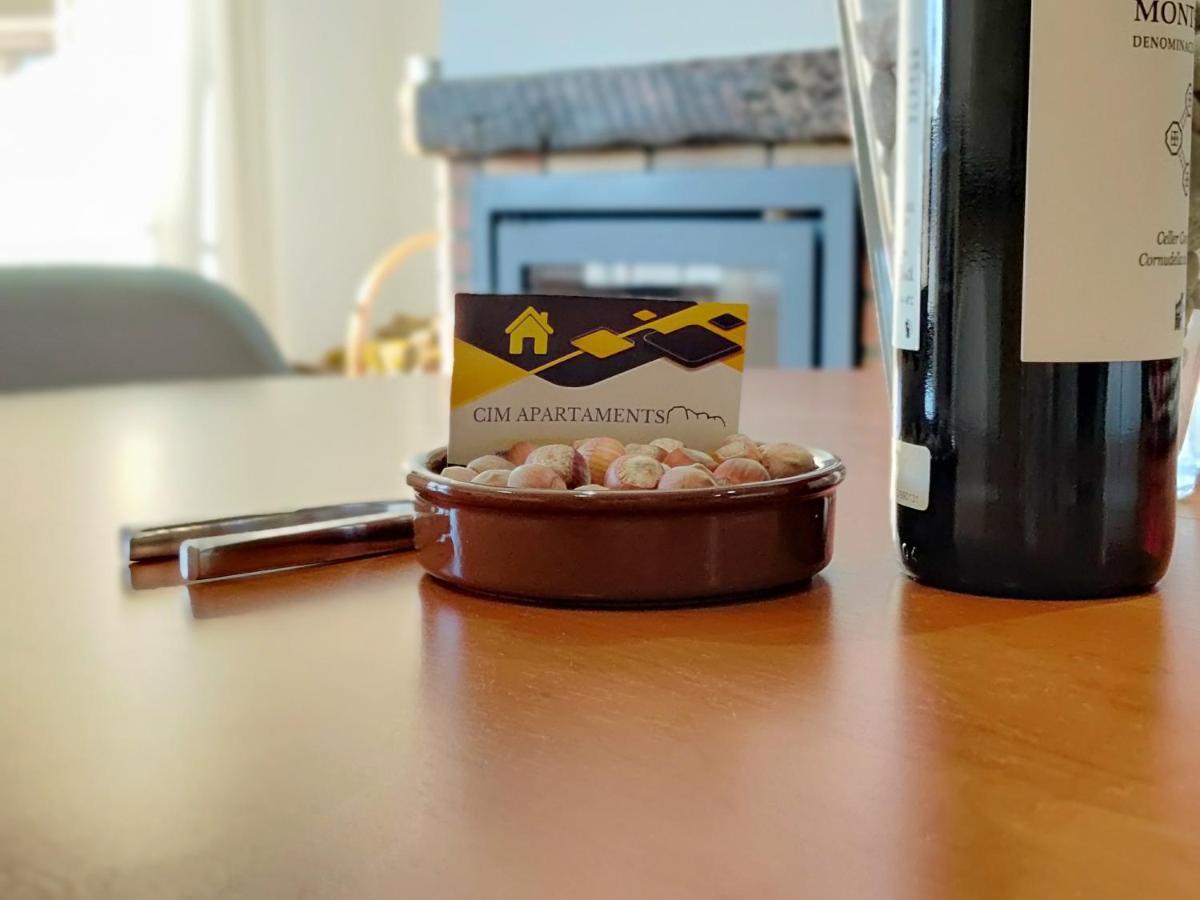 קורנודלה Apartament Macabeu Cim Apartaments מראה חיצוני תמונה